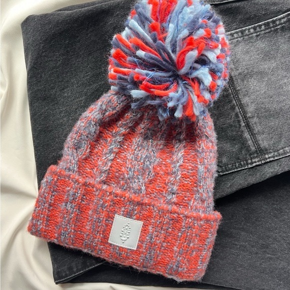 FREE PEOPLE MOVEMENT Pom Party Reflective Beanie - Picture 2 of 8